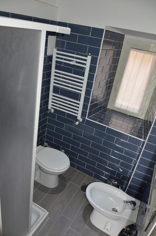 Un Caffe Sul Balcone 2 Apartment Roma Phòng bức ảnh